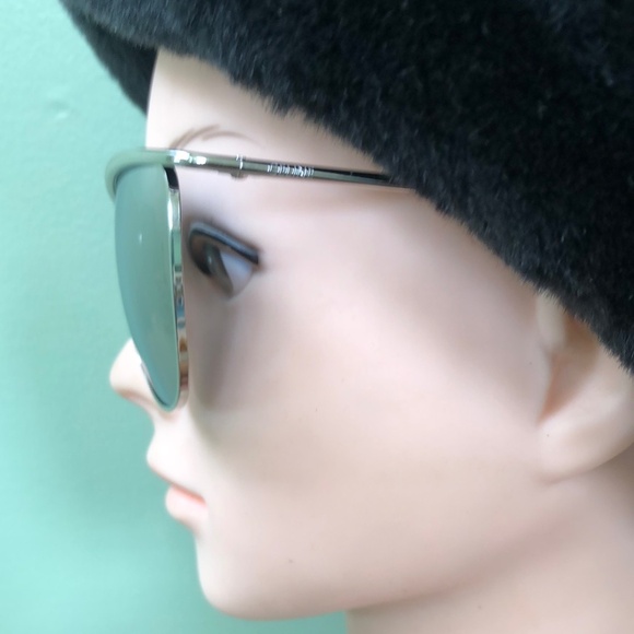 CELINE SUNGLASSES CHROME SILVER TONE IN CASE STYLE # CL40098U - Picture 6 of 11